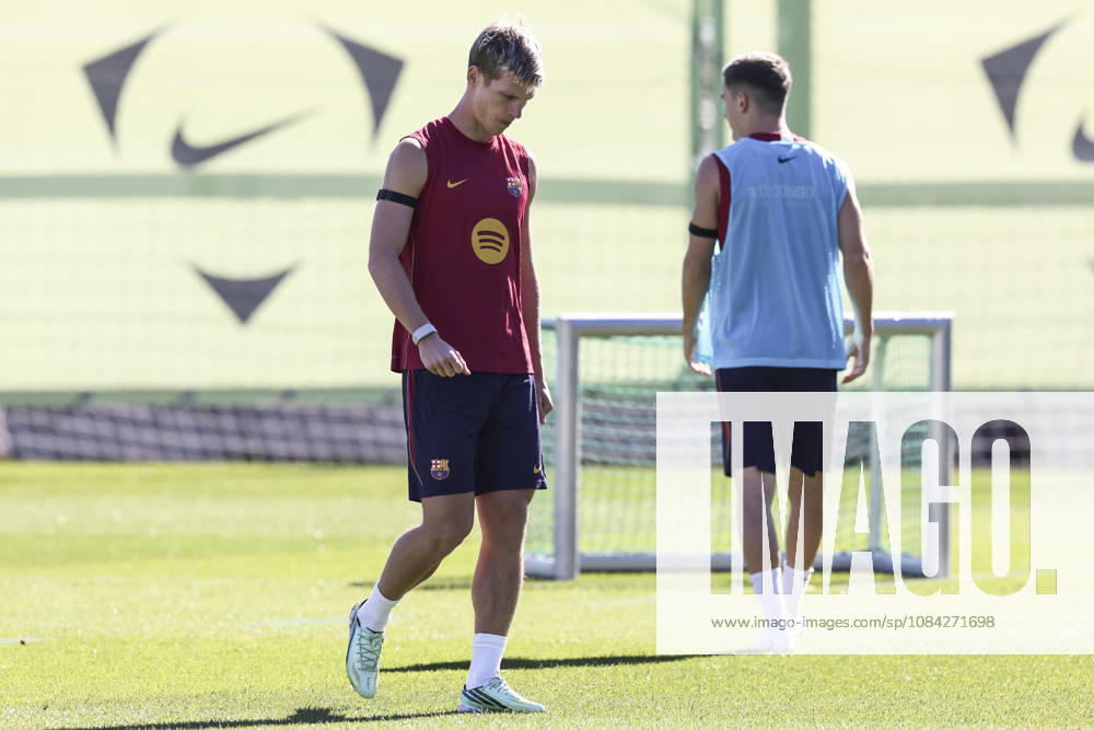 Dani Olmo during the training day of FC Barcelona, Barca ahead the Spanish League, Laliga EA Sports, football match against Getafe CF at Ciudad Esportiva Joan Gamper on October 09, 2026 in Sant Joan Despi, Barcelona, Spain. FC Barcelona Training And press conference, PK, Pressekonferenz - LaLiga EA Sports - ZUMAa181 20261009_zaa_a181_012