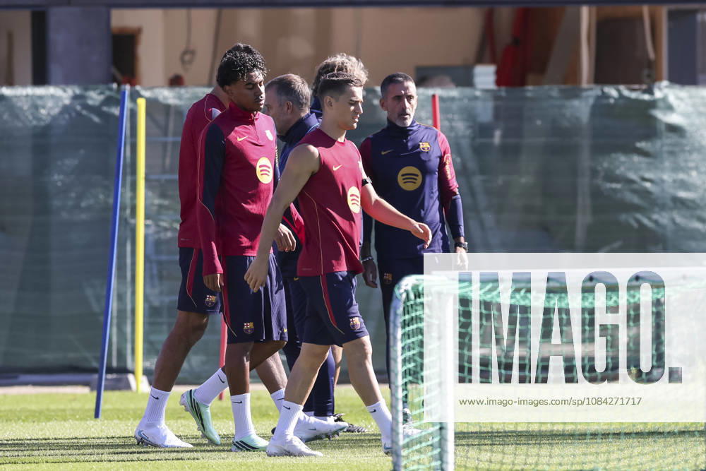 Gavi and Lamine Yamal during the training day of FC Barcelona, Barca ahead the Spanish League, Laliga EA Sports, football match against Getafe CF at Ciudad Esportiva Joan Gamper on October 09, 2026 in Sant Joan Despi, Barcelona, Spain. FC Barcelona Training And press conference, PK, Pressekonferenz - LaLiga EA Sports - ZUMAa181 20261009_zaa_a181_020