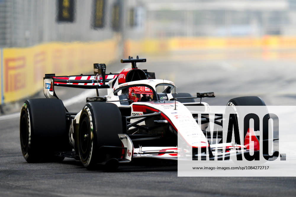 FORMULA 1 SINGAPORE AIRLINES SINGAPORE GRAND PRIX 2026 Esteban Ocon (FRA) 31 Haas F1 Team in practice during the Formula 1 Singapore Airlines Singapore Grand Prix 2026, Round 17 of the 2026 Formula 1 World Championship, WM, Weltmeisterschaft from 9th - 11th October 2026 at the Marina Bay Street Circuit, Singapore. Credit: Robbie Hoad Every Second Media Editorial use only. All images are copyright Every Second Media Limited. No images may be reproduced without prior permission.