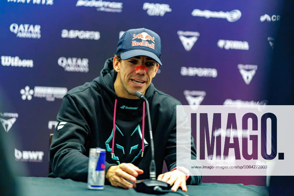 DÜSSELDORF, GERMANY - 9 OCTOBER 2026: Image shows press conference, PK, Pressekonferenz with Juan Lebron (ESP) during CUPRA Germany Premier Padel P2 2026 Day 6: Quarterfinals at CASTELLO Düsseldorf on 9 10 2026 in Düsseldorf, Germany. Germany