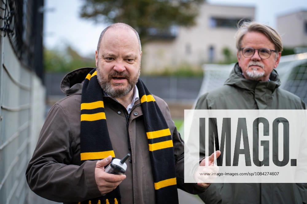 Oberbuergermeister der Stadt Aachen Michael Ziemons und Carsten Schaadt (Aufsichtsratsvorsitzender ASB) TSV Alemannia Aachen Eroeffnung des neuen Trainigsplatzes, Saison 2026 2027, 09.10.2026 TSV Alemannia Aachen Eroeffnung des neuen Trainigsplatzes, Saison 2026 2027, 09.10.2026 Aachen