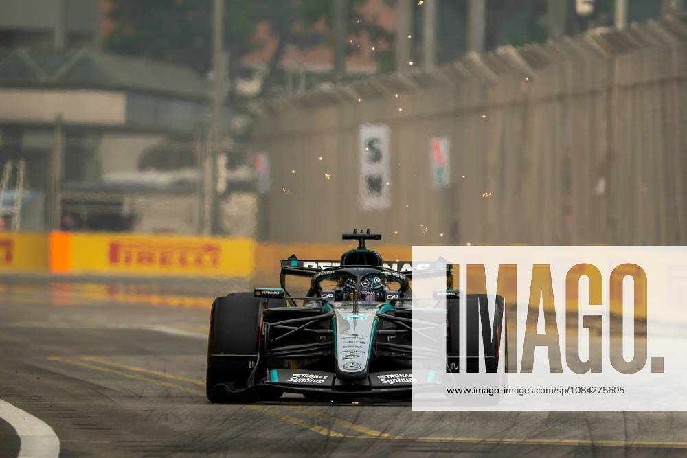 George Russell (GBR) (Mercedes-AMG Petronas F1 Team) during free practice 1 of the Formula 1 Singapore Grand Prix 2026 at the Marina Bay Street Circuit. F1 2026: (Free Practice 1) Singapore Grand Prix In Singapore, Singapore - 09 Oct 2026 - ZUMAs197 20261009_aaa_s197_064