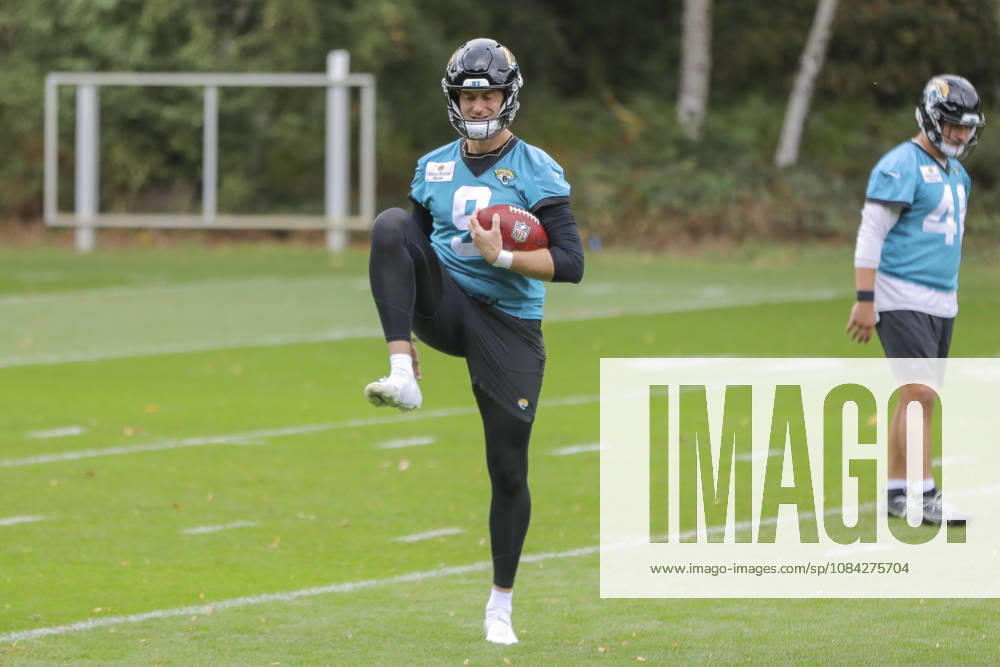 Logan Cooke of the Jacksonville Jaguars training during the Jacksonville Jaguars team practise and media as part of the London NFL, American Football Herren, USA Series 2026, at the Grove, Chandler’s Cross, Hertfordshire, England, on 09 October 2026. Jody Demay - Davies SPP