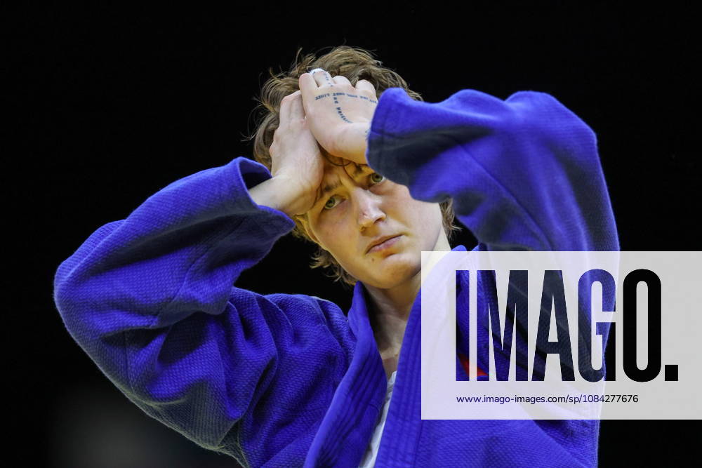 AZERBAIJAN, BAKU - OCTOBER 9, 2026: Yelizaveta Litvinenko of the UAE celebrates her victory in a -78 kg bout against Kaila Issoufi of France as part of the 2026 World Judo Championships at the National Gymnastics Arena. Mikhail Sinitsyn TASS 98995354