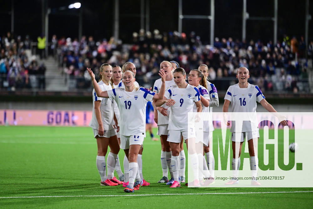 LKS 20261009 FInnish players celebrating 2-0 goal by Lotta Lindström (19) during the women s World Cup European Qualifying play-off round first leg football match between Finland and Serbia in Tampere, Finland, on October 9, 2026, ahead of the 2027 FIFA Women s World Cup. - ANSSI TAKALA Tampere Finland YXqtQ8EwXvI