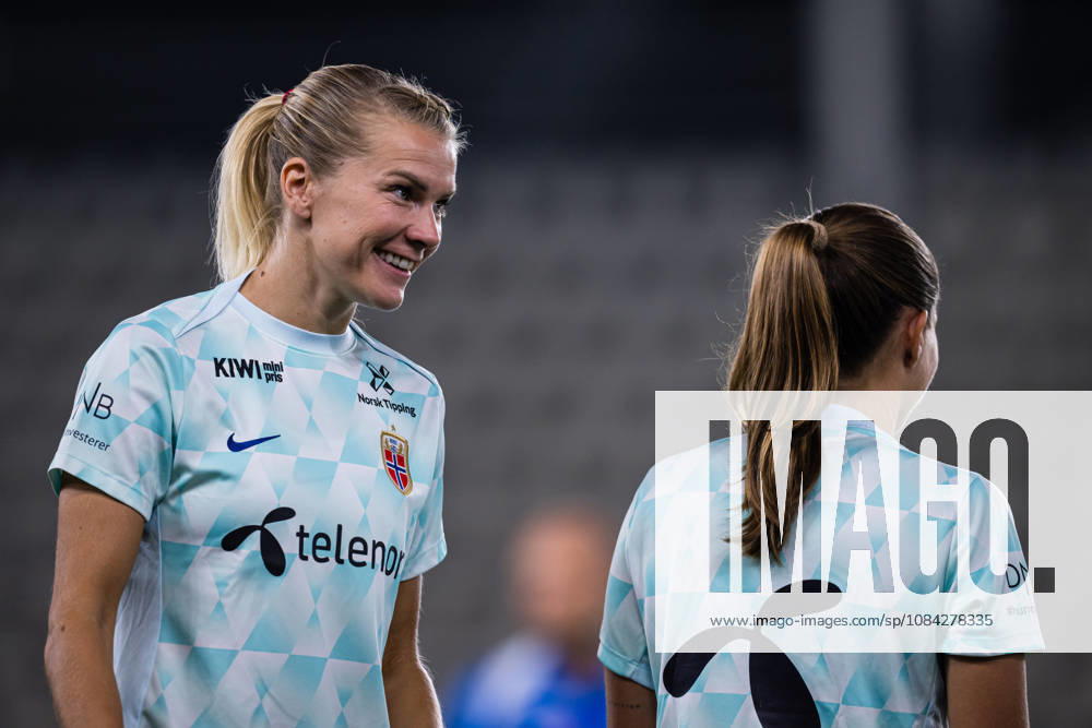 Ada Martine Hegerberg of Norway warms up ahead of the FIFA Women s World Cup Qualifier football match between Romania and Norway on October 9, 2026 in Bucharest. Photo: Marius Simensen BILDBYRAN COP 238 bbeng dam FIFA World Cup, WM, Weltmeisterschaft, Fussball qualifiers football fotball fotboll landskamp norge norway romania soccer vm kvalik vm-kvalifisering kvinner
