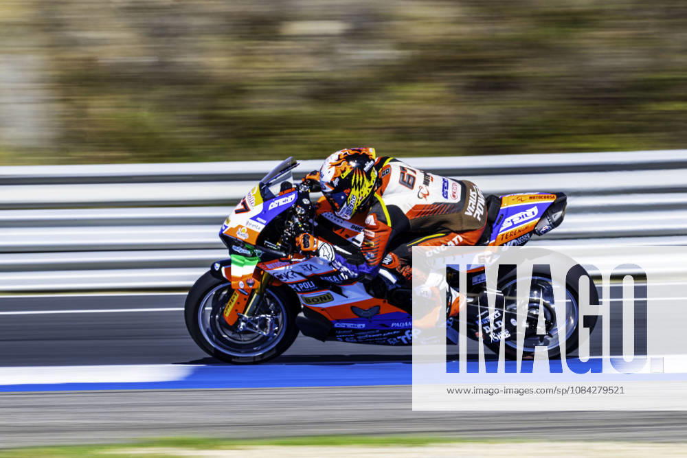 Alberto Surra of Motocorsa Racing in action during the Free Practice 2 of the FIM Superbike World Championship, WM, Weltmeisterschaft at Circuito Estoril on October 9, 2026 in Cascais, Portugal. Motorsports 2026: WorldSBK - Tissot Estoril Round - ZUMAr200 20261009_zsp_r200_026