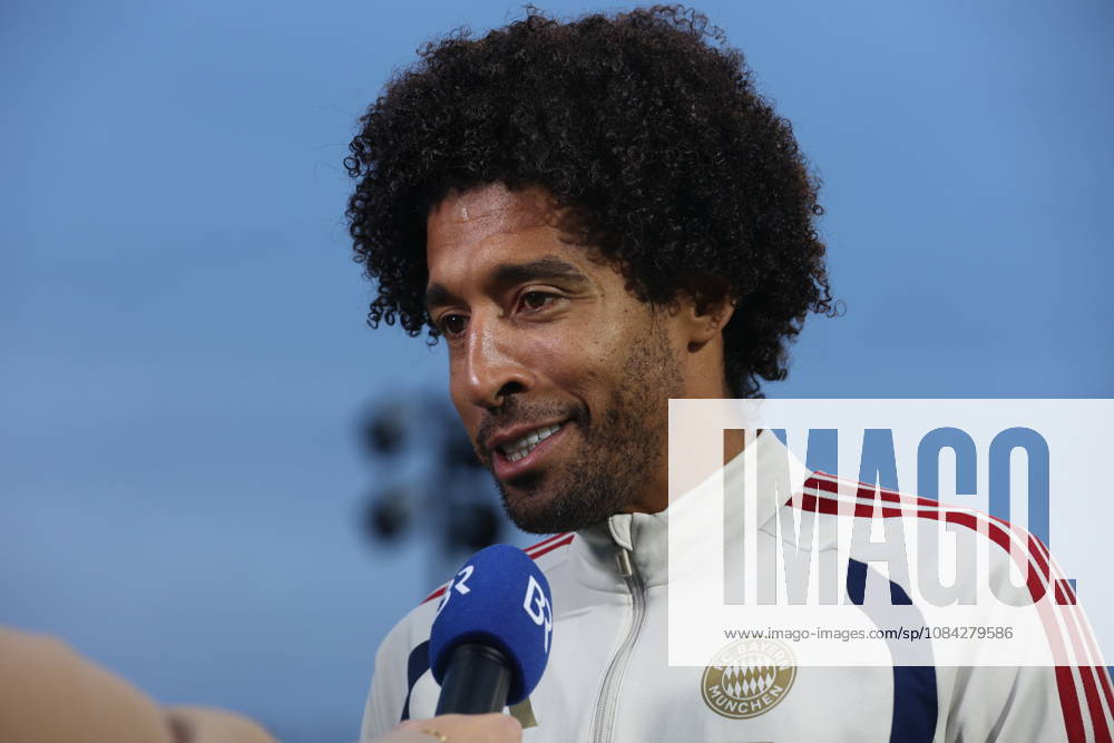 Fussball, Herren, Regionalliga Bayern, Saison 2026 2027, FC Bayern München II - SpVgg Unterhaching, Grünwalder Stadion Dante, Trainer (FC Bayern München II) beim Interview, Kopf, Portrait