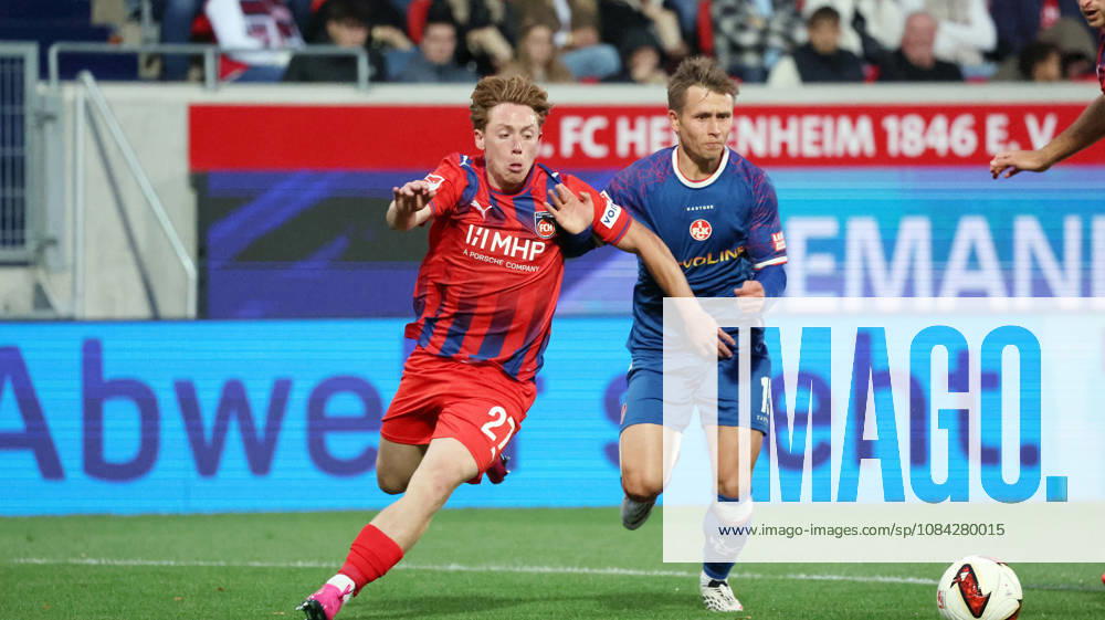 Fussball 2.Bundesliga, 1.FC Heidenheim - 1.FC Kaiserslautern v.l. Michael Heule (1FC Heidenheim 1846) Naatan Skyttä Skyttae (1.FC Kaiserslautern) Zweikampf, Aktion, action, battle for the ball Heidenheim