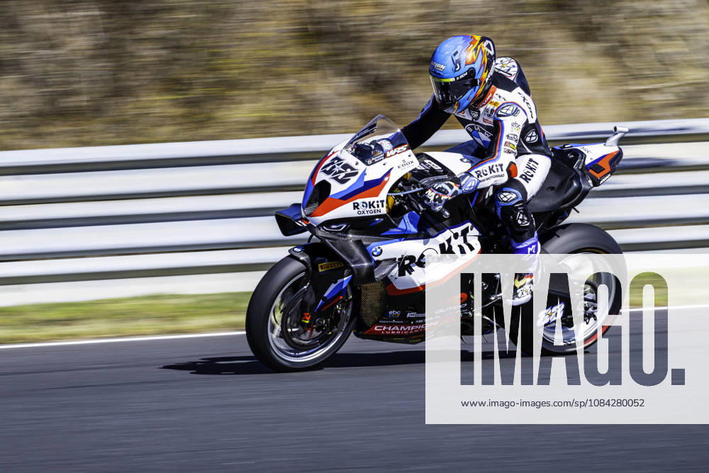 Miguel Oliveira of Rokit BMW Motorrad WorldSBK Team in action during the Free Practice 2 of the FIM Superbike World Championship, WM, Weltmeisterschaft at Circuito Estoril on October 9, 2026 in Cascais, Portugal. Cascais Portugal - ZUMAr200 20261009_zsp_r200_051