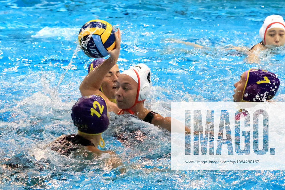 GER, DEU, Deutschland Wasserball Frauen ,Wasserbal Champion League Qualifikation, Saison 2026, Berlin, Spandau 04 vs. UVSE Gesa Deike ( Spandau04 6 ) Kinga Peresztegi Nagy ( UVSE 12 ), Rebecca Parkes ( UVSE 4 ) nordphoto GmbH Engler Berlin Schwimmhalle-Schoeneberg Berlin Deutschland