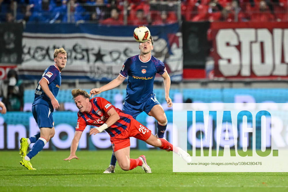 Mikkel Kaufmann (1. FC Heidenheim 1846) und Jacob Rasmussen (1. FC Kaiserslautern) im Zweikampf waehrend des spiels der 2. Bundesliga zwischen 1. FC Heidenheim und 1. FC Kaiserslautern, Voith-Arena am 09. October 2026 in Heidenheim an der Brenz, Deutschland. (Foto von Harry Langer DeFodi Images) +++ Mikkel Kaufmann (1. FC Heidenheim 1846) und Jacob Rasmussen (1. FC Kaiserslautern) battle for the ball during the 2nd Bundesliga match between 1. FC Heidenheim and 1. FC Kaiserslautern at Voith-Arena on October 9, 2026 in Heidenheim an der Brenz, Germany. (Photo by Harry Langer DeFodi Images) DFB DFL REGULATIONS PROHIBIT ANY USE OF PHOTOGRAPHS AS IMAGE SEQUENCES AND OR QUASI-VIDEO. (Photo by Harry Langer DeFodi Images) DFB DFL REGULATIONS PROHIBIT ANY USE OF PHOTOGRAPHS AS IMAGE SEQUENCES AND OR QUASI-VIDEO. -