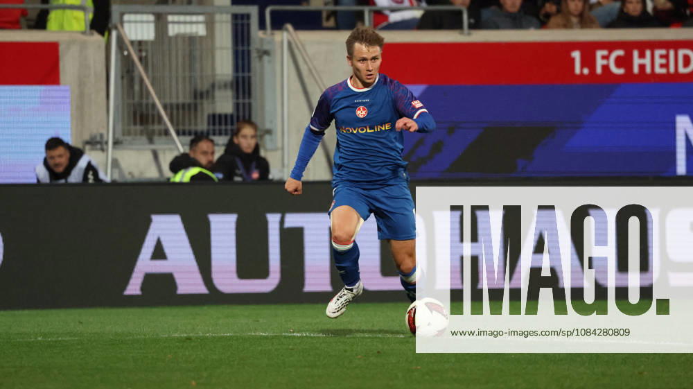 Fussball 2.Bundesliga, 1.FC Heidenheim - 1.FC Kaiserslautern v.l. Naatan Skyttä Skyttae (1.FC Kaiserslautern) Heidenheim