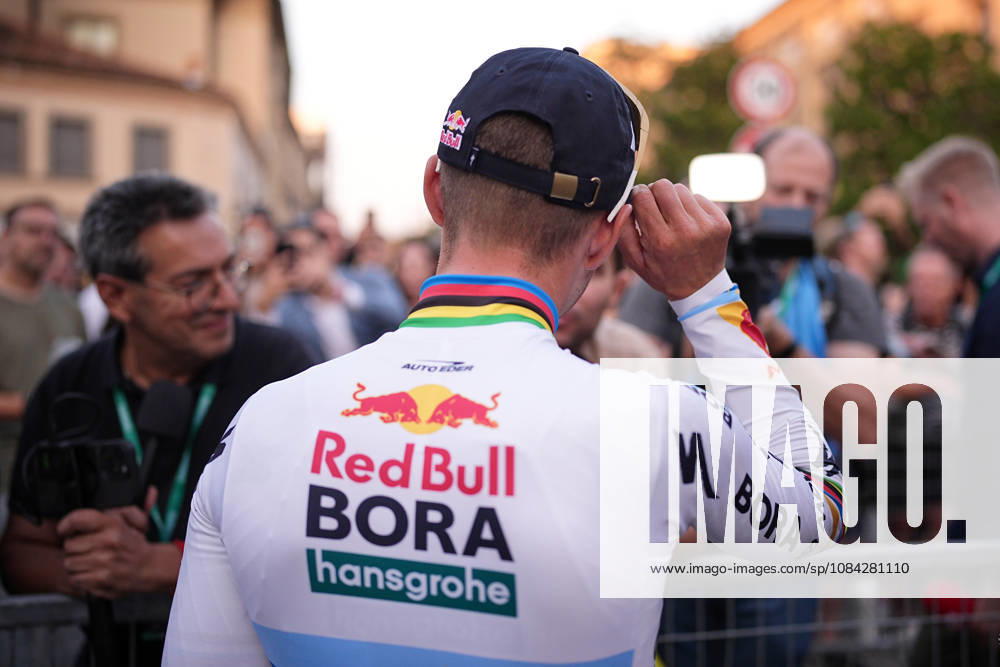 Belgium s Remco Evenepoel of Red Bull - Bora - Hansgrohe during the team presentation on the eve of the 120th edition of Il Lombardia cycling race, in Bergamo on October 9, 2026, prior to the 239 km one-day race from Bergamo to Como, Italy.
