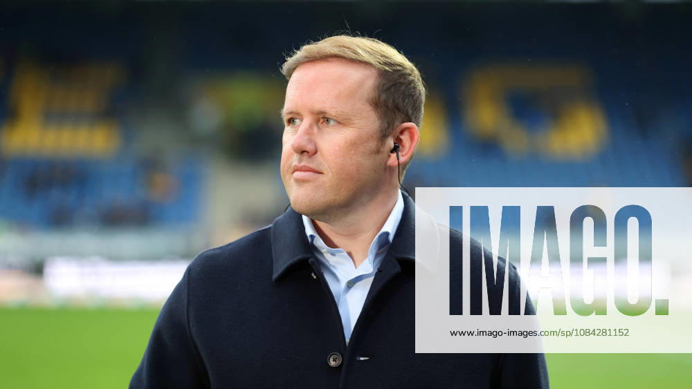 Braunschweig vs Kiel, 2. BL Braunschweig, 09.10.2026, Fußball, Herren, 2. BL, Saison 2026 2027, Eintracht Braunschweig vs. Holstein Kiel: Sportmanager Olaf Rebbe (Kiel) Stadion an der Hamburger Straße Niedersachsen Deutschland
