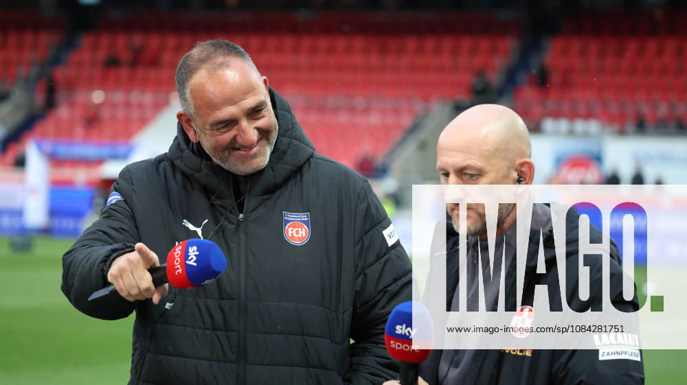 Fussball 2.Bundesliga, 1.FC Heidenheim - 1.FC Kaiserslautern v.l. Frank Schmidt Trainer (1FC Heidenheim 1846) Torsten Lieberknecht Trainer (1.FC Kaiserslautern) bei SKY Heidenheim