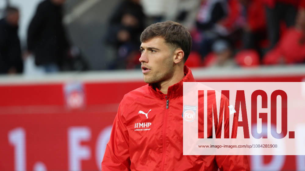 Fussball 2.Bundesliga, 1.FC Heidenheim - 1.FC Kaiserslautern v.l. Luca Kerber (1FC Heidenheim 1846) Heidenheim