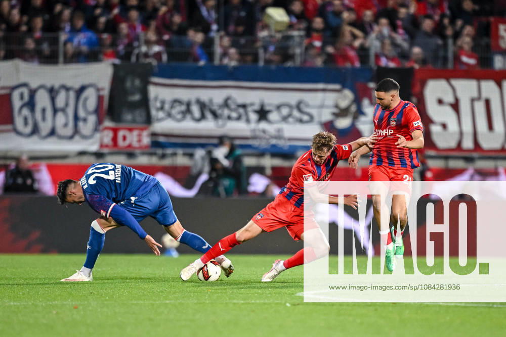 Mergim Berisha (1. FC Kaiserslautern), Jan Schoeppner (1. FC Heidenheim 1846) und Oualid Mhamdi (1. FC Heidenheim 1846) im Zweikampf waehrend des spiels der 2. Bundesliga zwischen 1. FC Heidenheim und 1. FC Kaiserslautern, Voith-Arena am 09. October 2026 in Heidenheim an der Brenz, Deutschland. (Foto von Harry Langer DeFodi Images) +++ Mergim Berisha (1. FC Kaiserslautern), Jan Schoeppner (1. FC Heidenheim 1846) und Oualid Mhamdi (1. FC Heidenheim 1846) battle for the ball during the 2nd Bundesliga match between 1. FC Heidenheim and 1. FC Kaiserslautern at Voith-Arena on October 9, 2026 in Heidenheim an der Brenz, Germany. (Photo by Harry Langer DeFodi Images) DFB DFL REGULATIONS PROHIBIT ANY USE OF PHOTOGRAPHS AS IMAGE SEQUENCES AND OR QUASI-VIDEO. (Photo by Harry Langer DeFodi Images) DFB DFL REGULATIONS PROHIBIT ANY USE OF PHOTOGRAPHS AS IMAGE SEQUENCES AND OR QUASI-VIDEO. -