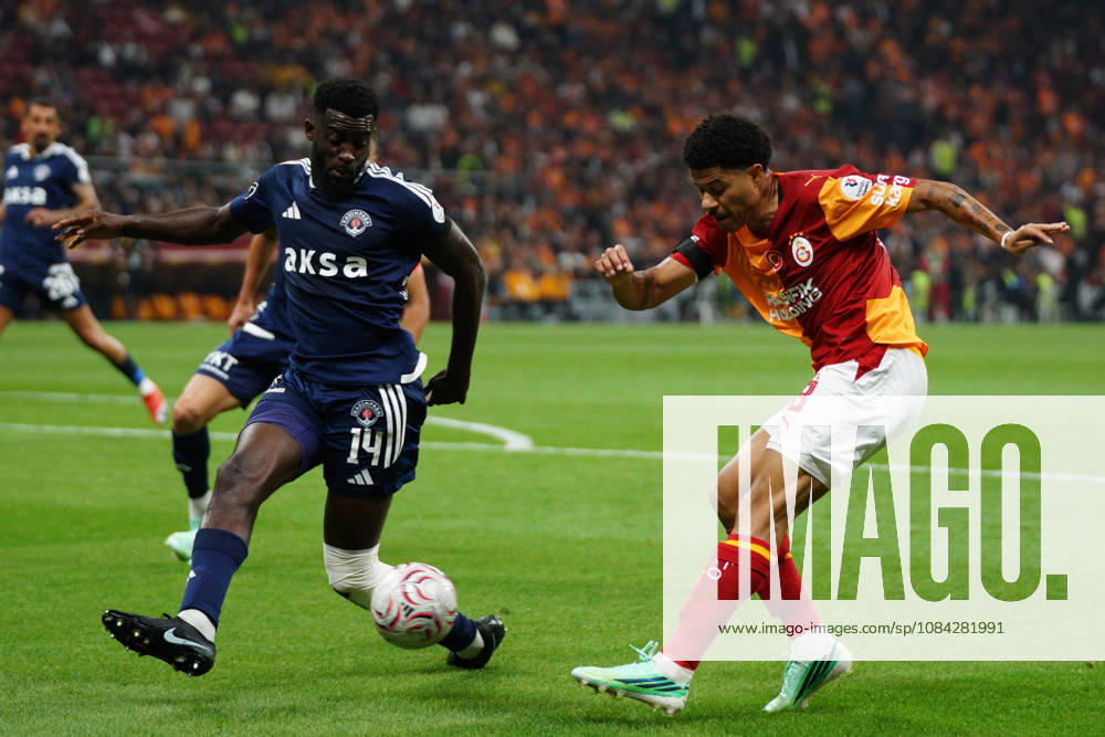 Gabriel Sara (R) of Galatasaray in action against Kevin Mouanga (L) of Kasimpasa during the Turkish Super League 2026 27 match between Galatasaray and Kasimpasa at RAMS Park Stadium in Istanbul, Turkey, on October 9, 2026. Sariyer Turkey - ZUMAu194 20261009_zip_u194_015
