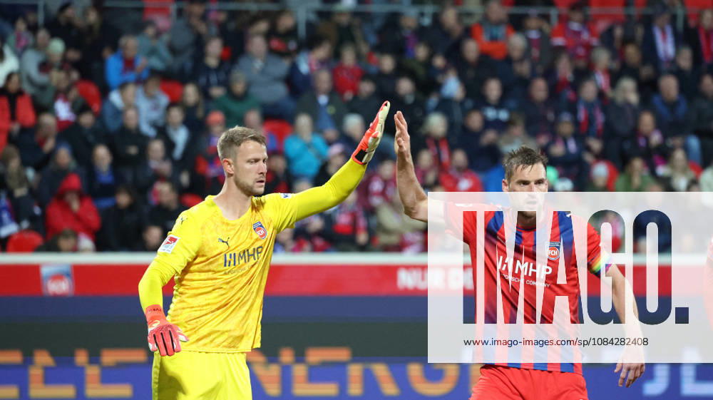 Fussball 2.Bundesliga, 1.FC Heidenheim - 1.FC Kaiserslautern v.l. Thomas Dähne Daehne (1FC Heidenheim 1846) Patrick Mainka (1FC Heidenheim 1846) Heidenheim