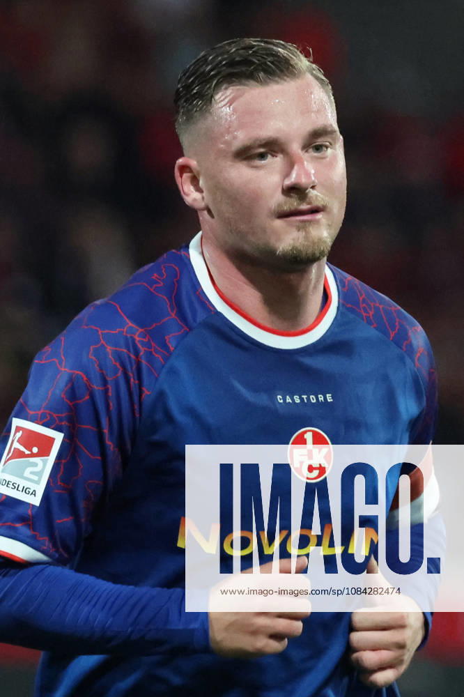 Fussball 2.Bundesliga, 1.FC Heidenheim - 1.FC Kaiserslautern v.l. Marlon Ritter (1.FC Kaiserslautern) Heidenheim