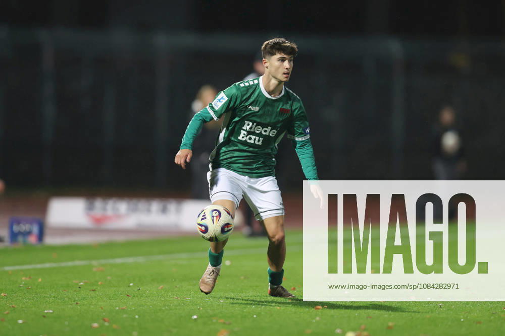 Herren, Fussball, Saison 2026 2027, Regionalliga Bayern, 13. Spieltag: 1. FC Schweinfurt 1905 - SC Eltersdorf Lauris Bausenwein ( 21, 1. FC Schweinfurt 1905) Schweinfurt Sachs-Stadion Bayern Deutschland