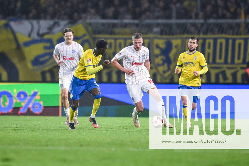 Fussball, 2. Bundesliga, Eintracht Braunschweig - Holstein Kiel, Phil Harres (Holstein Kiel) xRHR-FOTO DEx