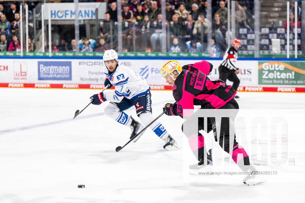 Eishockey - Saison 2026 2027 - Penny DEL - Nürnberg Ice Tigers Icetigers - Adler Mannheim - ThHa - - Thomas Heigl (49, Nürnberg Ice Tigers, NIT ) John Gilmour (7, Adler Mannheim )