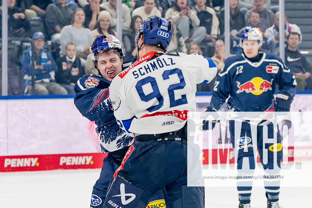 Keilerei zwischen Jeremy McKenna (EHC Red Bull Muenchen, 91) und Daniel Schmoelz (ERC Ingolstadt, 92) GER, EHC Red Bull Muenchen vs. ERC Ingolstadt, DEL, Saison 2026 2027, 7. Spieltag, 09.10.2026. Foto: HMB Media Franz Feiner