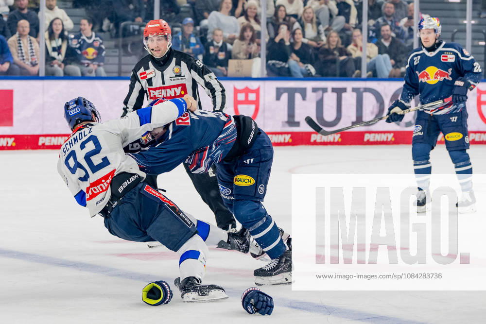 Keilerei zwischen Jeremy McKenna (EHC Red Bull Muenchen, 91) und Daniel Schmoelz (ERC Ingolstadt, 92) GER, EHC Red Bull Muenchen vs. ERC Ingolstadt, DEL, Saison 2026 2027, 7. Spieltag, 09.10.2026. Foto: HMB Media Franz Feiner