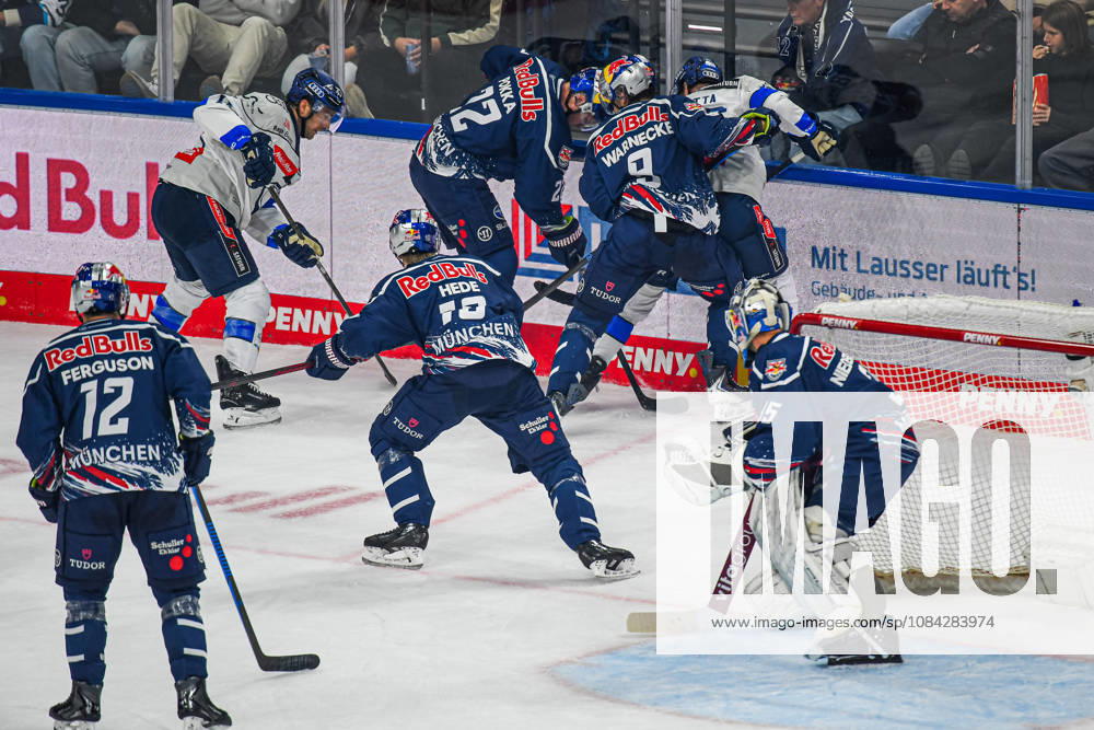 München, Deutschland. PENNY DEL, Deutsche Eishockey Liga, Saison 2026 27, 7. Spieltag: EHC Red Bull München gegen ERC Ingolstadt im SAP Garden in München. Übersicht hinter dem Tor