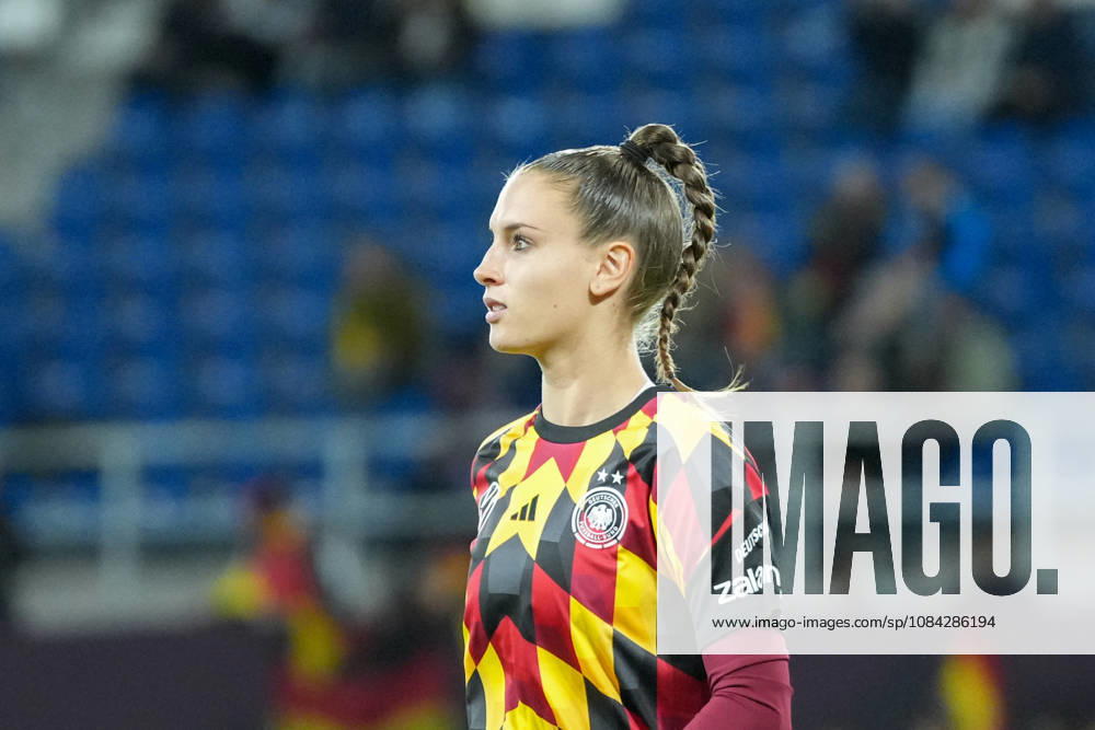 Ena Mahmutovic (Deutschland Frauen-Nationalmannschaft, 01) , Deutschland, Fussball, Länderspiel, Freundschaftsspiel, Testspiel, 2026 2027, Deutschland vs. Australien, 09.10.2026, BBBank Wildpark, Karlsruhe Karlsruhe BBBank Wildpark Baden-Wuerttemberg Deutschland