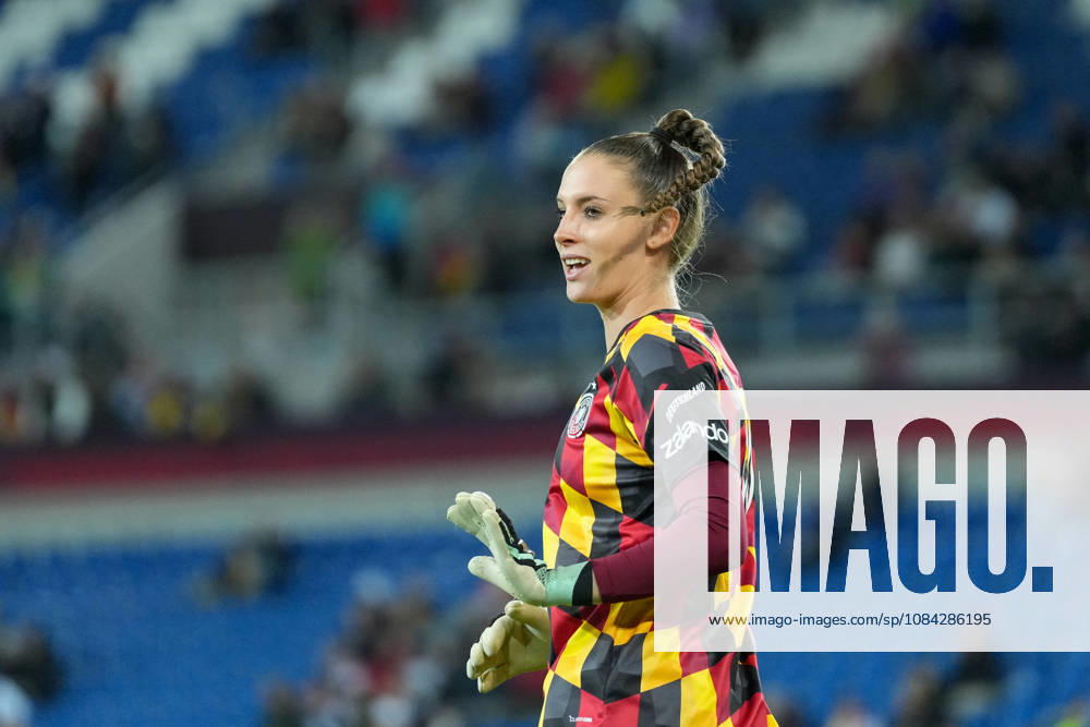 Ena Mahmutovic (Deutschland Frauen-Nationalmannschaft, 01) , Deutschland, Fussball, Länderspiel, Freundschaftsspiel, Testspiel, 2026 2027, Deutschland vs. Australien, 09.10.2026, BBBank Wildpark, Karlsruhe Karlsruhe BBBank Wildpark Baden-Wuerttemberg Deutschland