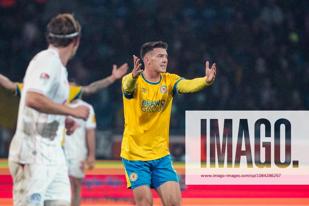 Deutschland: Fussball 2. Bundesliga 2026 2027, 7. Spieltag - Eintracht Braunschweig vs Holstein Kiel - Eintracht-Stadion (Braunschweig): Geste, Gestik, Emotion Florian Flick (Eintracht Braunschweig, 6)