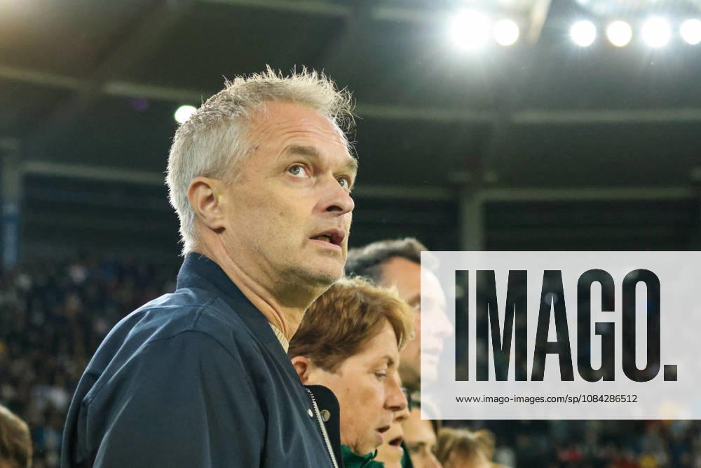 Karlsruhe, Deutschland: 09.10.2026 - Länderspiel Freundschaftsspiel - Deutschland Frauen vs. Australien Frauen Im Bild: Bundestrainer Christian Wück Wueck (Deutschland)