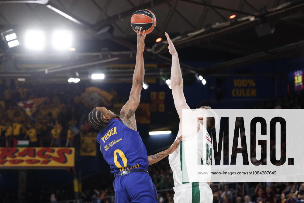 Kevin Paunter of FC Barcelona, Barca and Azuolas Tubelis Of Zalgiris Kaunas in action during the EuroLeague League Phase MD 4 match played between FC Barcelona and Zalgiris Kaunas at Palau Blaugrana on October 09, 2026 in Barcelona, Spain. FC Barcelona V Zalgiris Kaunas - Euroleague 2026 2027 - ZUMAa181 20261009_zaa_a181_270