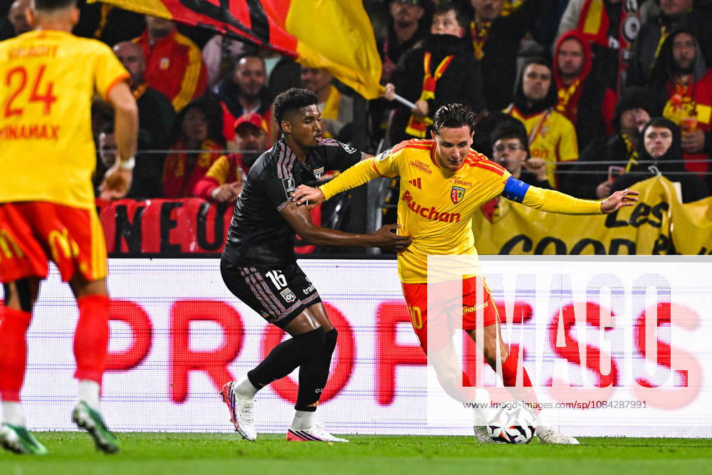 RC Lens v Olympique Lyonnais - Ligue 1 McDonald s 2026 2027 Abner VINICIUS of Lyon and Florian THAUVIN of Lens during Ligue 1 McDonald s match between Lens and Lyon at Stade Bollaert-Delelis on October 9, 2026 in Lens, France. Lens France