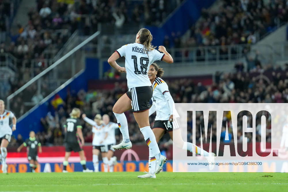 Melissa Kössler Melissa Koessler (Deutschland Frauen-Nationalmannschaft, 18) Torjubel, Emotionen, Torschuss, Abschluss, Torerfolg, Tor, Treffer , Deutschland, Fussball, Länderspiel, Freundschaftsspiel, Testspiel, 2026 2027, Deutschland vs. Australien, 09.10.2026, BBBank Wildpark, Karlsruhe Karlsruhe BBBank Wildpark Baden-Wuerttemberg Deutschland