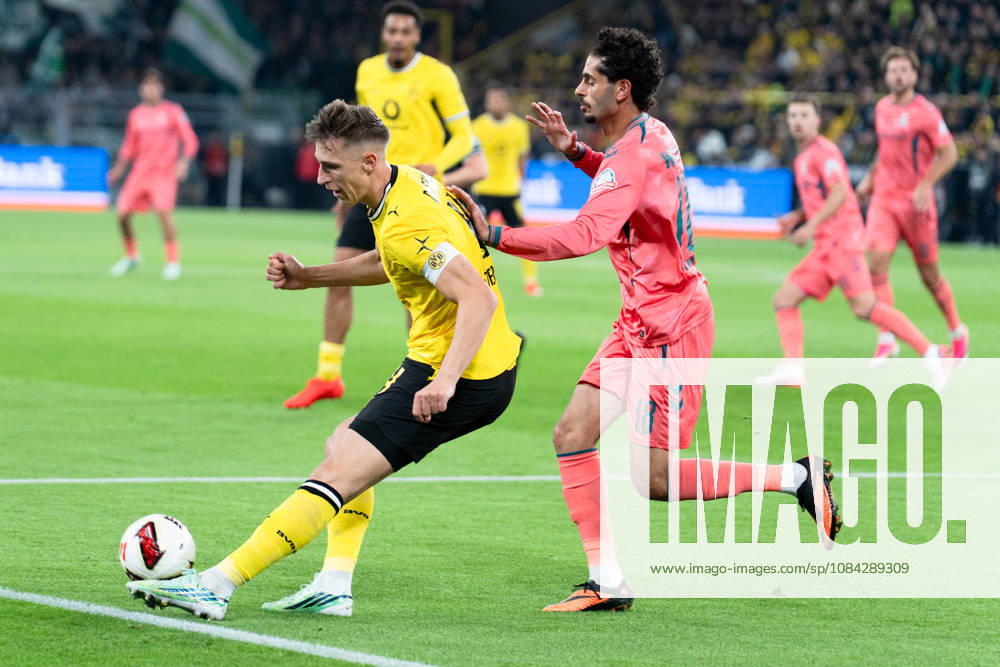 Deutschland: 1. Bundesliga 2026 2027, 5. Spieltag: Borussia Dortmund vs. Werder Bremen 09.10.2026 Signal Iduna Park (Nordrhein-Westfalen) Nico Schlotterbeck (Borussia Dortmund, 4) Eren Dinkci ( 18)