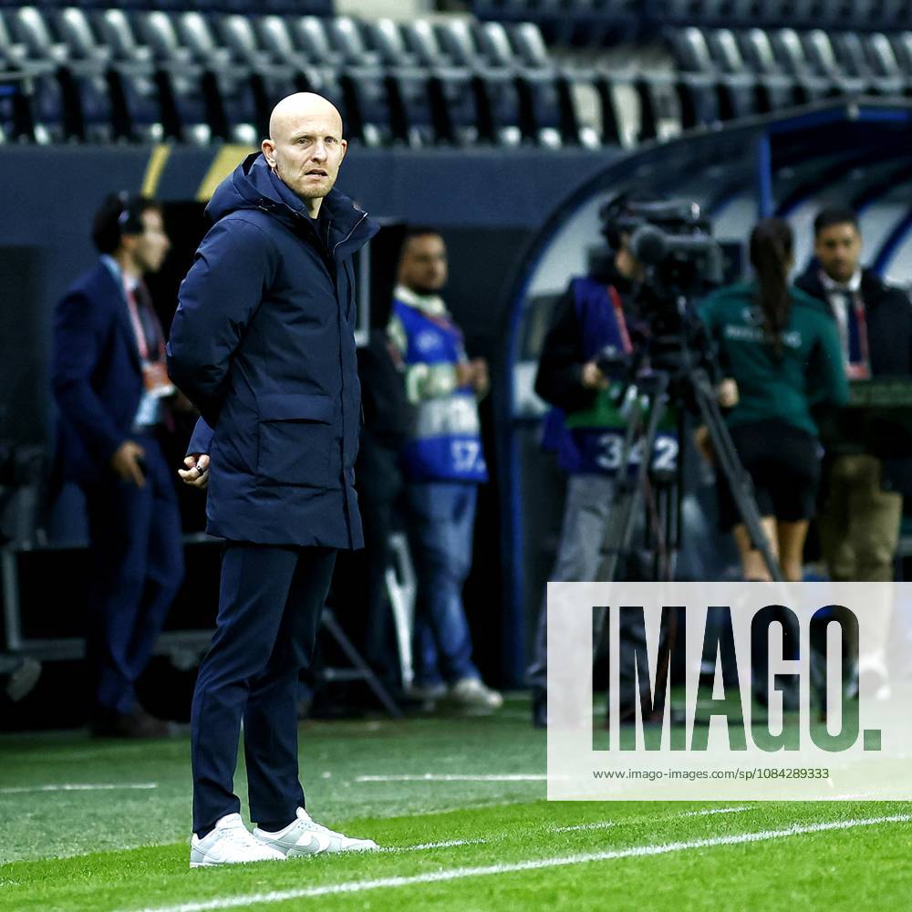 , Pancho Arena, season 2026 2027 , UEFA worldcup qualification football play-offs round 1 , match between Hungary and The Netherlands (women) 1st leg , Pictures shows Netherlands bondscoach Arjan Veurink Hungary - Netherlands (women) x208079373x