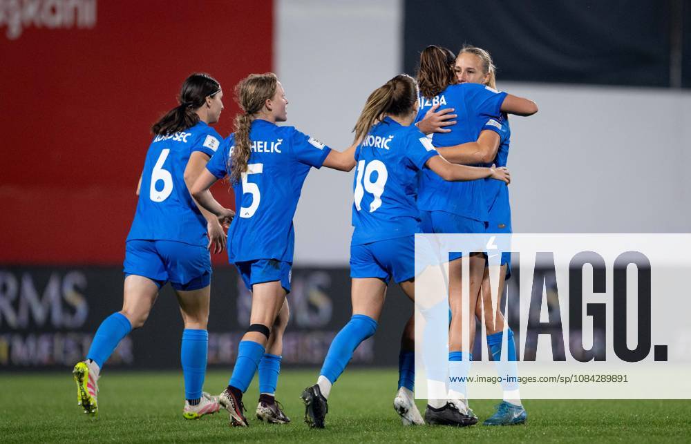 Turkiye v Slovenia - FIFA Women s World Cup 2027 European Qualifiers ISTANBUL, TURKIYE - OCTOBER 09: Players of Slovenia celebrate after a goal during the FIFA Women s World Cup 2027 European Qualifiers Play-offs Round 1 First Leg between Turkiye and Slovenia at Pendik Stadium in Istanbul, Turkiye, on October 09, 2026. Didem Mente Anadolu Istanbul Turkey. Editorial use only. Please get in touch for any other usage.