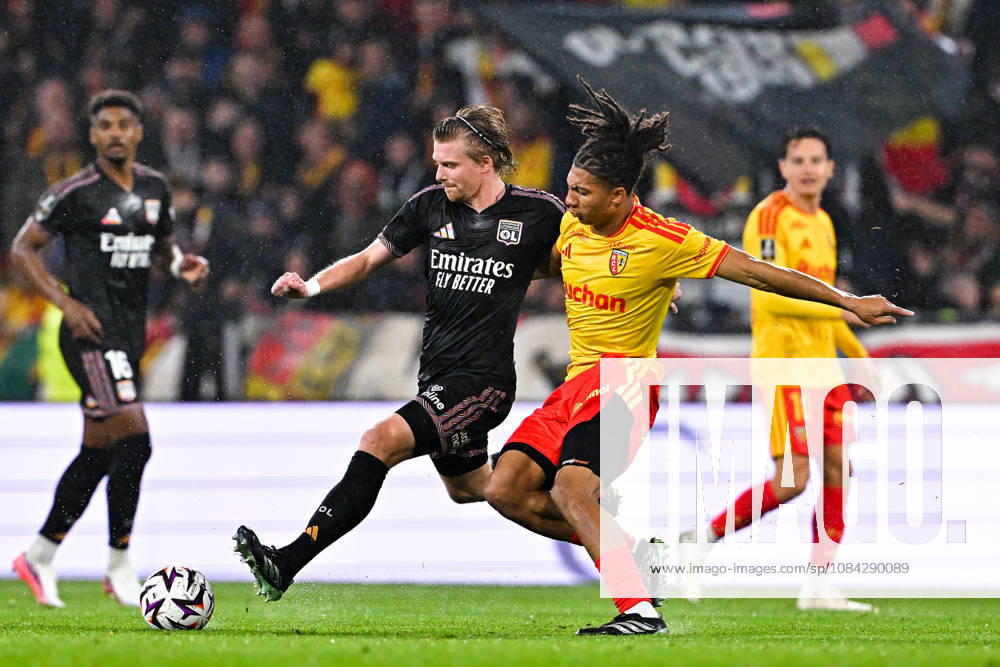 RC Lens v Olympique Lyonnais - Ligue 1 McDonald s 2026 2027 Pavel SULC of Lyon and Ismaelo GANIOU of Lens during Ligue 1 McDonald s match between Lens and Lyon at Stade Bollaert-Delelis on October 9, 2026 in Lens, France. Lens France