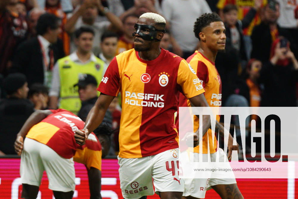 Victor Osimhen (C) of Galatasaray celebrates after goal scored by Mario Lemina during the Turkish Super League 2026 27 match between Galatasaray and Kasimpasa at RAMS Park Stadium in Istanbul, Turkey, on October 9, 2026. Sariyer Turkey - ZUMAu194 20261009_zip_u194_025