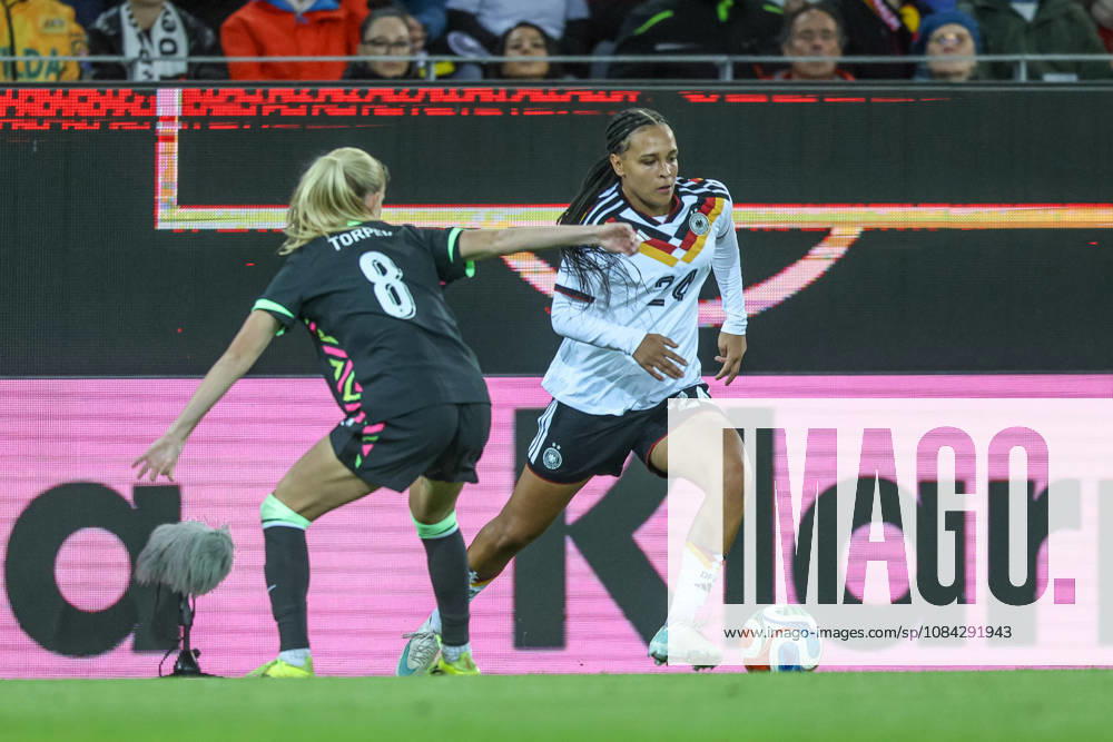 GER, Karlsruhe, Deutschland vs Australien, FIFA, DFB, Fussball, Spielzeit 2026 2027, BBBank Wildpark, Freundschaftsspiel im Bild v.l.: Lisa Baum (Deutschland, Frauen Nationalmannschaft) DFB DFL REGULATIONS PROHIBIT ANY USE OF PHOTOGRAPHS AS IMAGE SEQUENCES AND OR QUASI-VIDEO