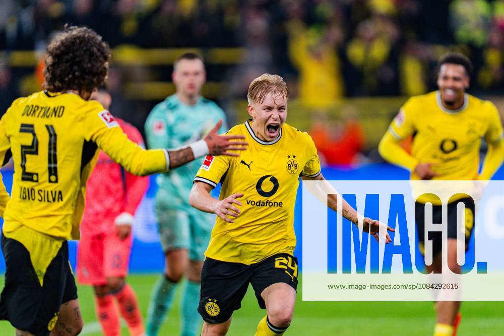 1. Bundesliga, 5. Spieltag, Borussia Dortmund vs. Werder Bremen am 09.10.2026 Tor zum 1:0 durch Daniel Svensson mit Fabio Silva
