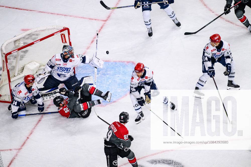 COLOGNE, GERMANY - 9 OCTOBER, 2026: - The PENNY DEL Ice hockey, Eishockey match Koelner Haie vs. Schwenninger Wild Wings at LANXESS arena.