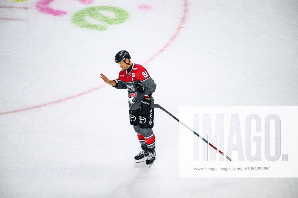 COLOGNE, GERMANY - 9 OCTOBER, 2026: Moritz Mueller - The PENNY DEL Ice hockey, Eishockey match Koelner Haie vs. Schwenninger Wild Wings at LANXESS arena.
