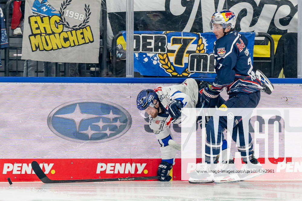 Kampf um den Puck Zweikampf zwischen Nicolas Appendino (ERC Ingolstadt, 21) und Veit Oswald (EHC Red Bull Muenchen, 27) GER, EHC Red Bull Muenchen vs. ERC Ingolstadt, DEL, Saison 2026 2027, 7. Spieltag, 09.10.2026. Foto: HMB Media Franz Feiner