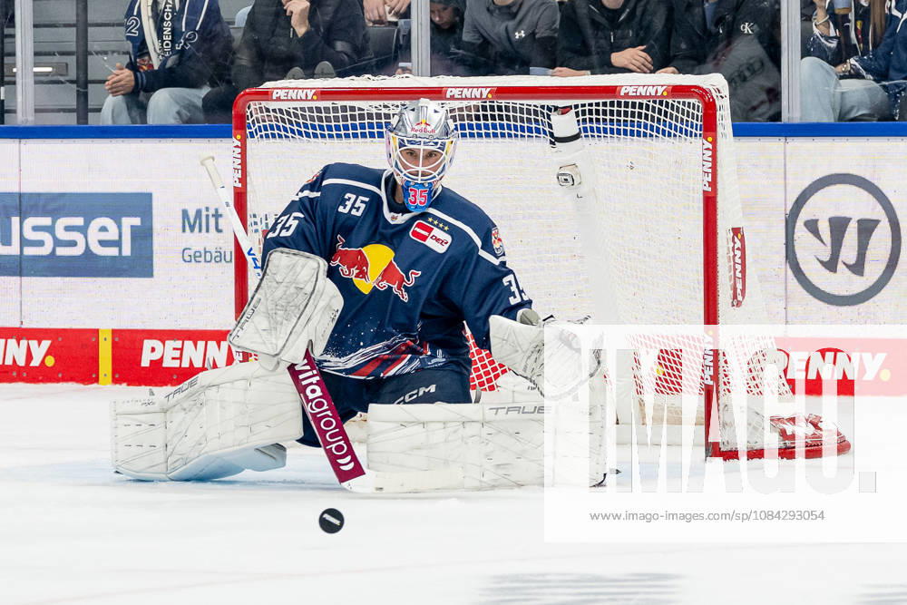Mathias Niederberger (Torwart, EHC Red Bull Muenchen, 35) GER, EHC Red Bull Muenchen vs. ERC Ingolstadt, DEL, Saison 2026 2027, 7. Spieltag, 09.10.2026. Foto: HMB Media Franz Feiner