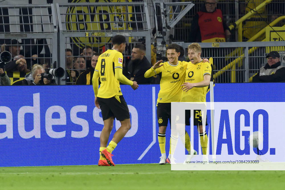Daniel Svensson (Borussia Dortmund) Torjubel, jubelt nach seinem Treffer zum 1:0 waehrend des spiels der 1. Bundesliga zwischen Borussia Dortmund und SV Werder Bremen, Signal Iduna Park am 09. October 2026 in Dortmund, Deutschland. (Foto von Max Maiwald DeFodi Images) +++ Daniel Svensson (Borussia Dortmund) celebrates after scoring his team s first goal during the Bundesliga match between Borussia Dortmund and SV Werder Bremen at Signal Iduna Park on October 9, 2026 in Dortmund, Germany. (Photo by Max Maiwald DeFodi Images) DFB DFL REGULATIONS PROHIBIT ANY USE OF PHOTOGRAPHS AS IMAGE SEQUENCES AND OR QUASI-VIDEO. (Photo by Max Maiwald DeFodi Images) -